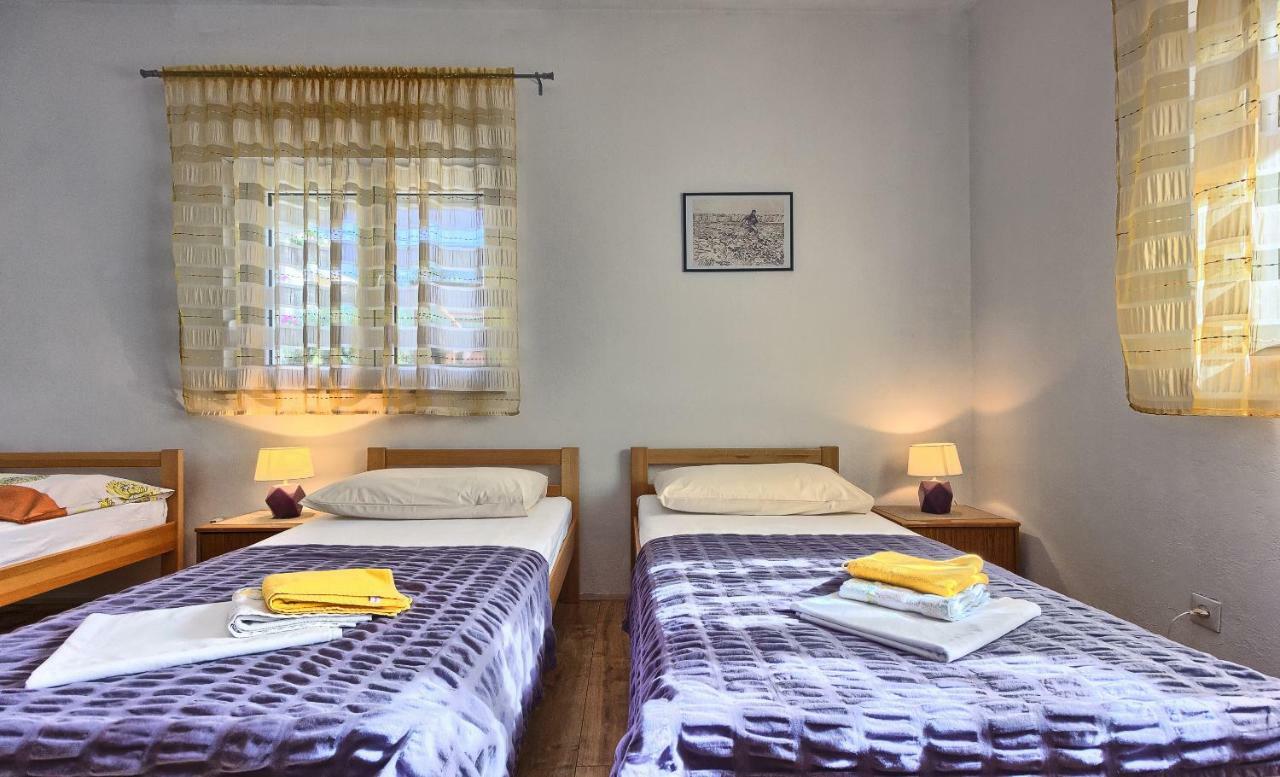 Apartments Milenka تروغير المظهر الخارجي الصورة